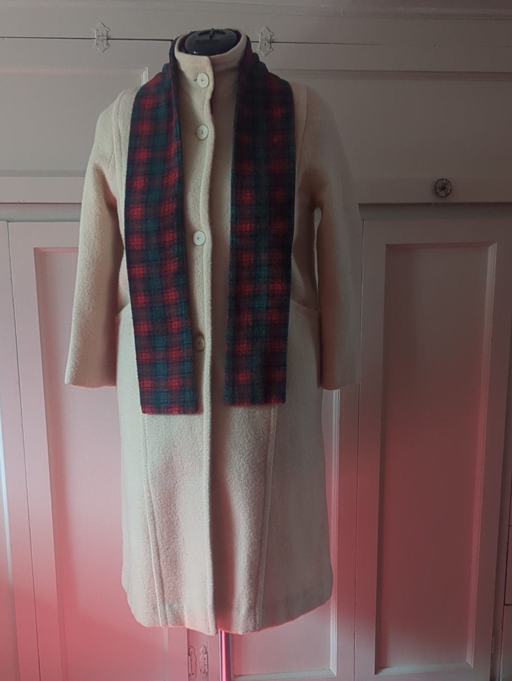 Vintage Pat Perkins Original 100% Wool Coat Tartan Plaid Collar Made in England